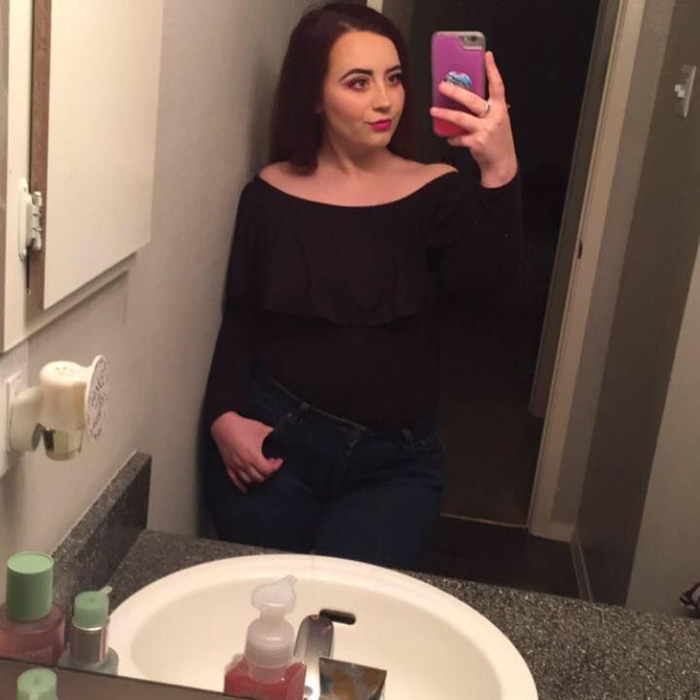 Meet your Posher, Marissa